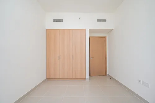 3 Bedrooms Apartment in Island Park II