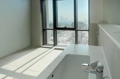 2 Bedrooms Apartment in Vida Residences Creek Beach