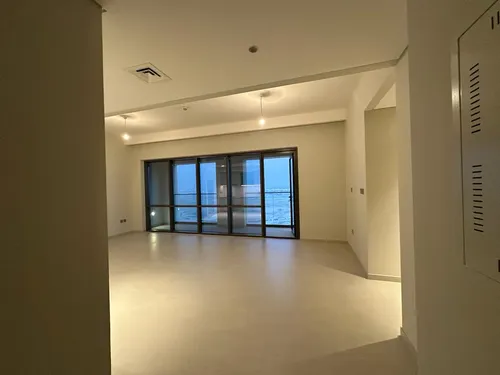 2 Bedrooms Apartment in Vida Residences Creek Beach