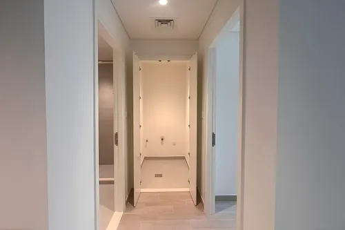 1 Bedroom Apartment in Breeze Building 3