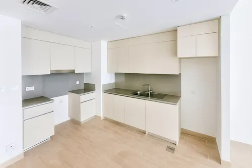 1 Bedroom Apartment in Breeze Building 3