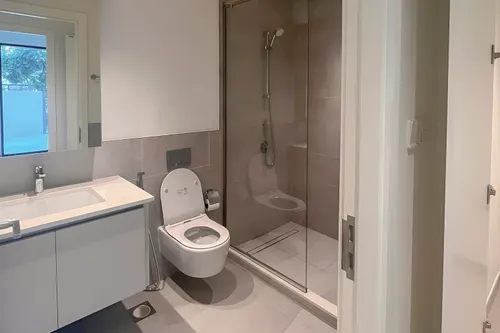 1 Bedroom Apartment in Breeze Building 3