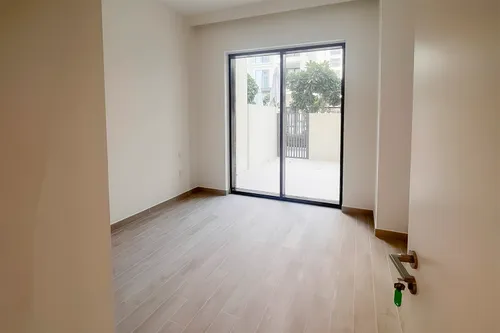 1 Bedroom Apartment in Breeze Building 3