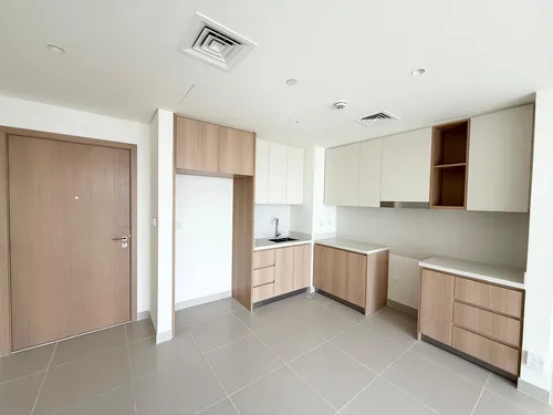 2 Bedrooms Apartment in Island Park 1