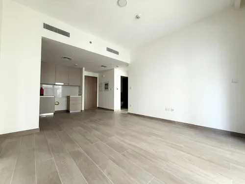 1 Bedroom Apartment in Lotus at Creek Beach