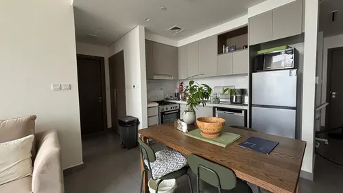 1 Bedroom Apartment in Creek Gate Tower 1