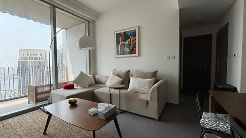 1 Bedroom Apartment in Creek Gate Tower 1