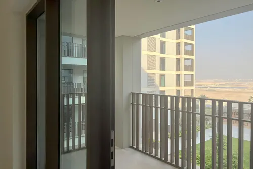 3 Bedrooms Apartment in Summer Building 1