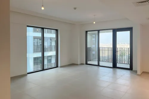 3 Bedrooms Apartment in Summer Building 1