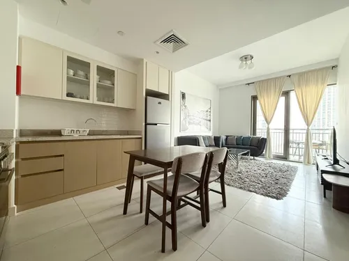 1 Bedroom Apartment in Creekside 18 A