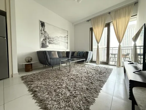 1 Bedroom Apartment in Creekside 18 A