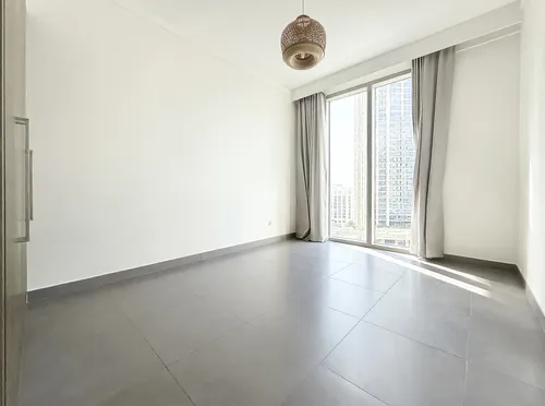 1 Bedroom Apartment in Creek Gate Tower 2
