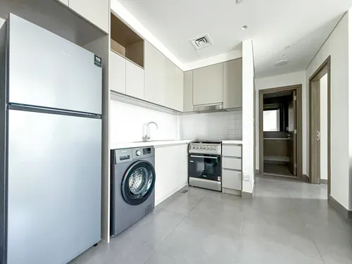 1 Bedroom Apartment in Creek Gate Tower 2