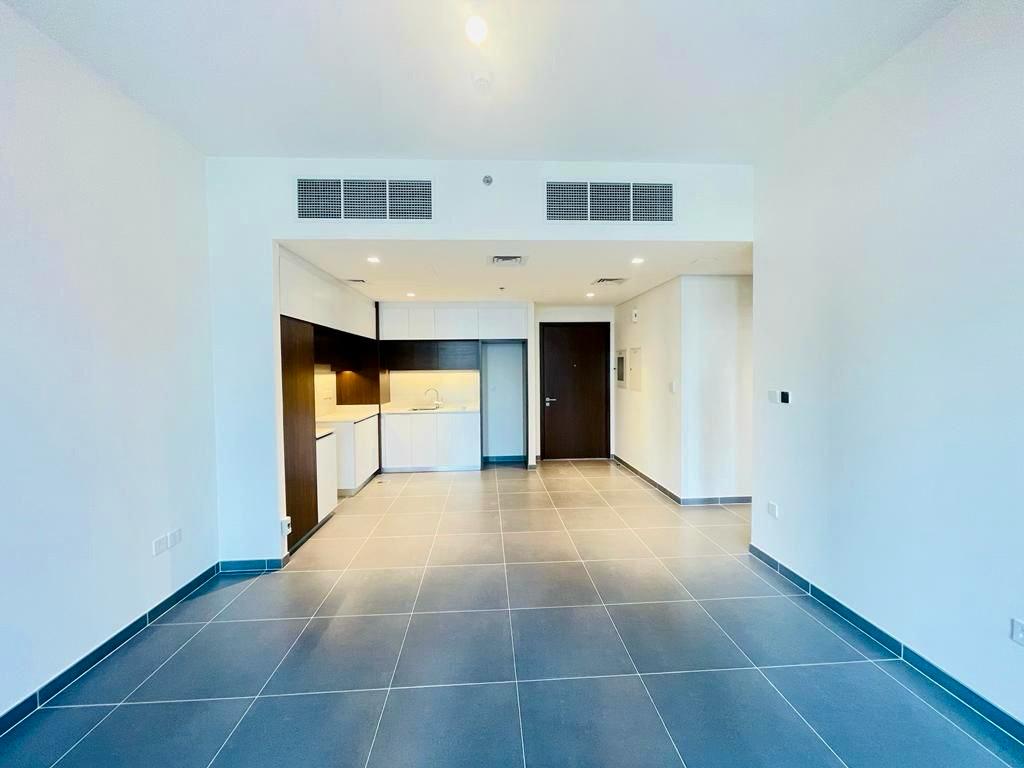 1 Bedroom Apartment in Creek Edge Tower 1