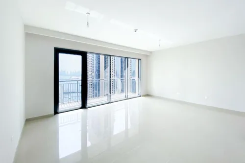 High Floor | Park View | Huge Layout | VOT