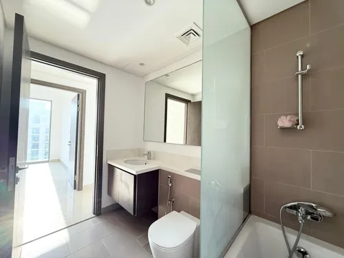 2 Bedrooms Apartment in Harbour Views T2