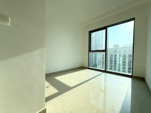 2 Bedrooms Apartment in Harbour Views T2