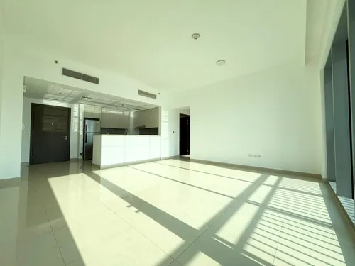 2 Bedrooms Apartment in Harbour Views T2