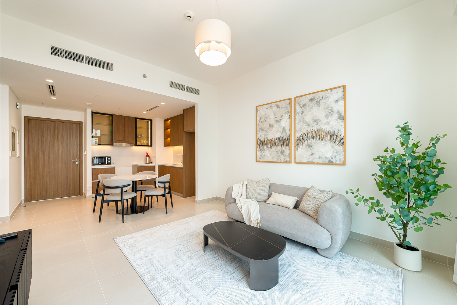 1 Bedroom Apartment in Palace Residences - North