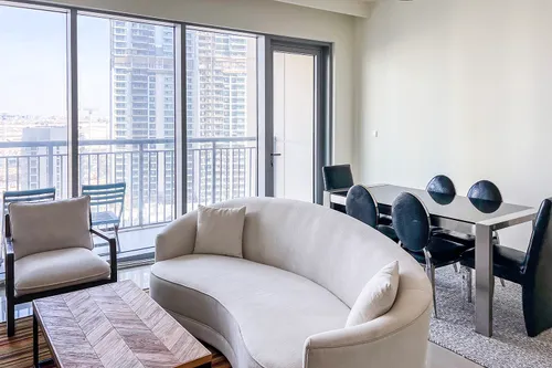 2 Bedrooms Apartment in Harbour Views T1