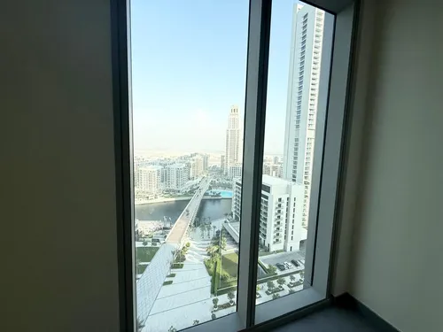 2 Bedrooms Apartment in Creek Gate Tower 2