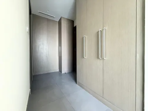 2 Bedrooms Apartment in Creek Gate Tower 2