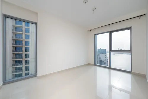 2 Bedrooms Apartment in Harbour Views T2