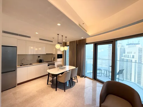 2 Bedrooms Hotel Apartment in Address Harbour Point Tower 2