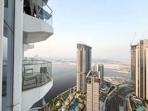2 Bedrooms Hotel Apartment in Address Harbour Point Tower 2