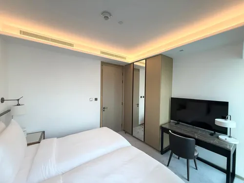 2 Bedrooms Hotel Apartment in Address Harbour Point Tower 2