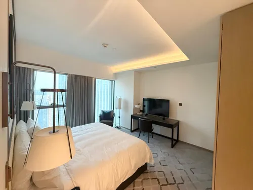 2 Bedrooms Hotel Apartment in Address Harbour Point Tower 2