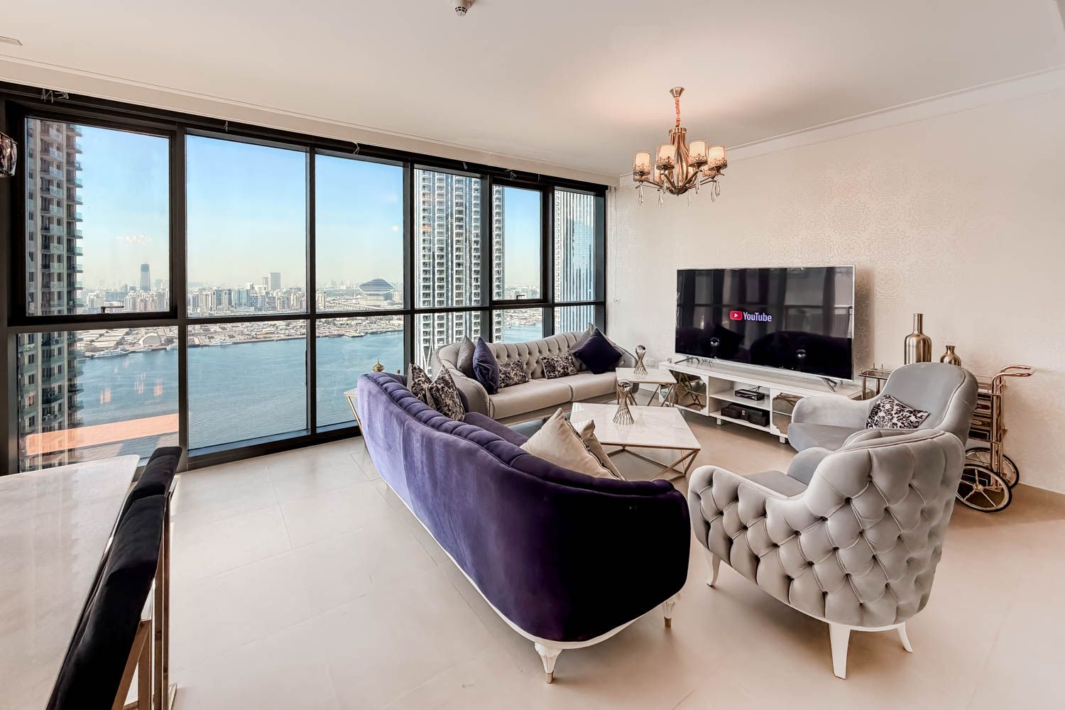 2 Bedrooms Apartment in Dubai Creek Residence Tower 2 North