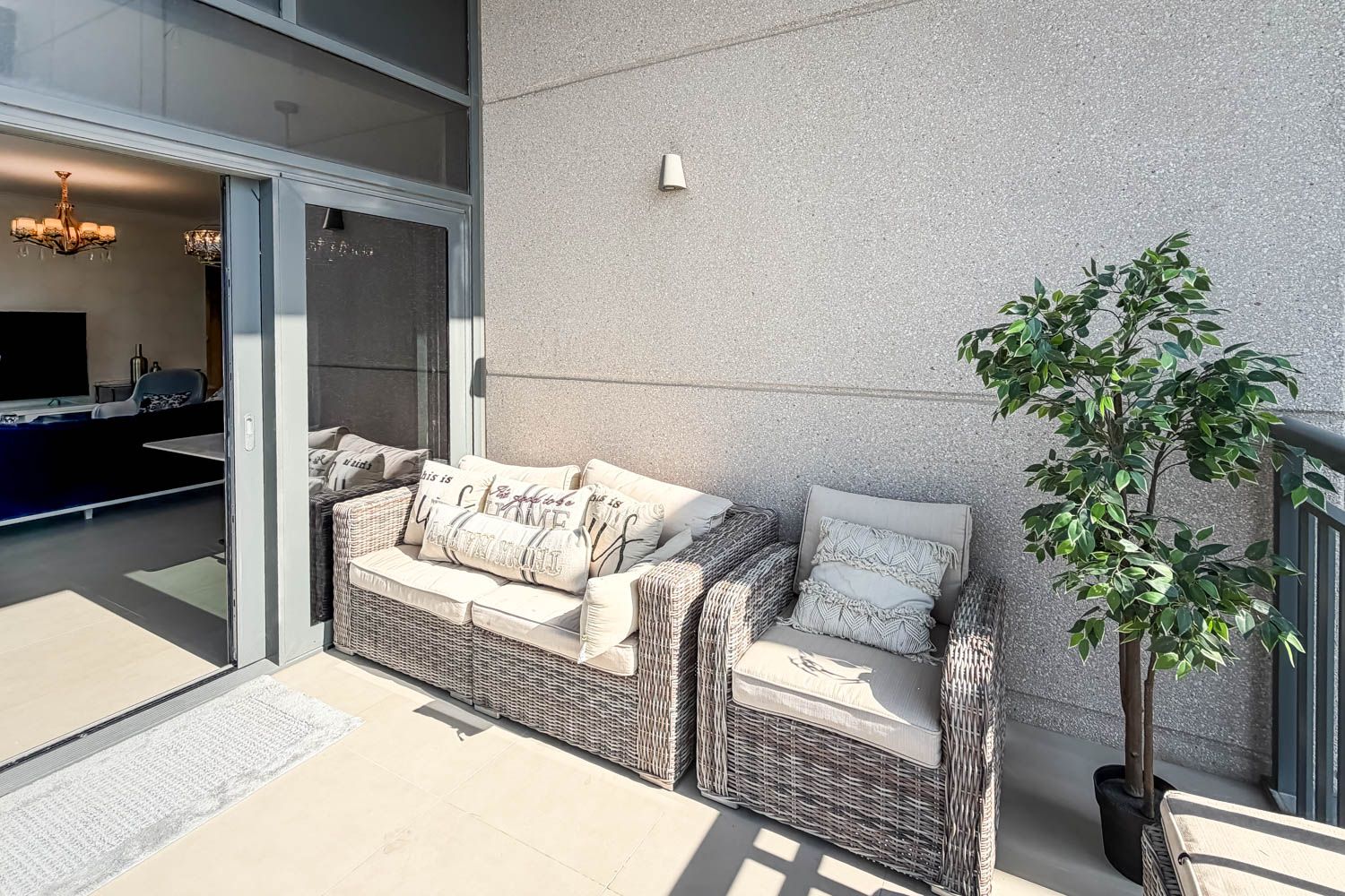 2 Bedrooms Apartment in Dubai Creek Residence Tower 2 North