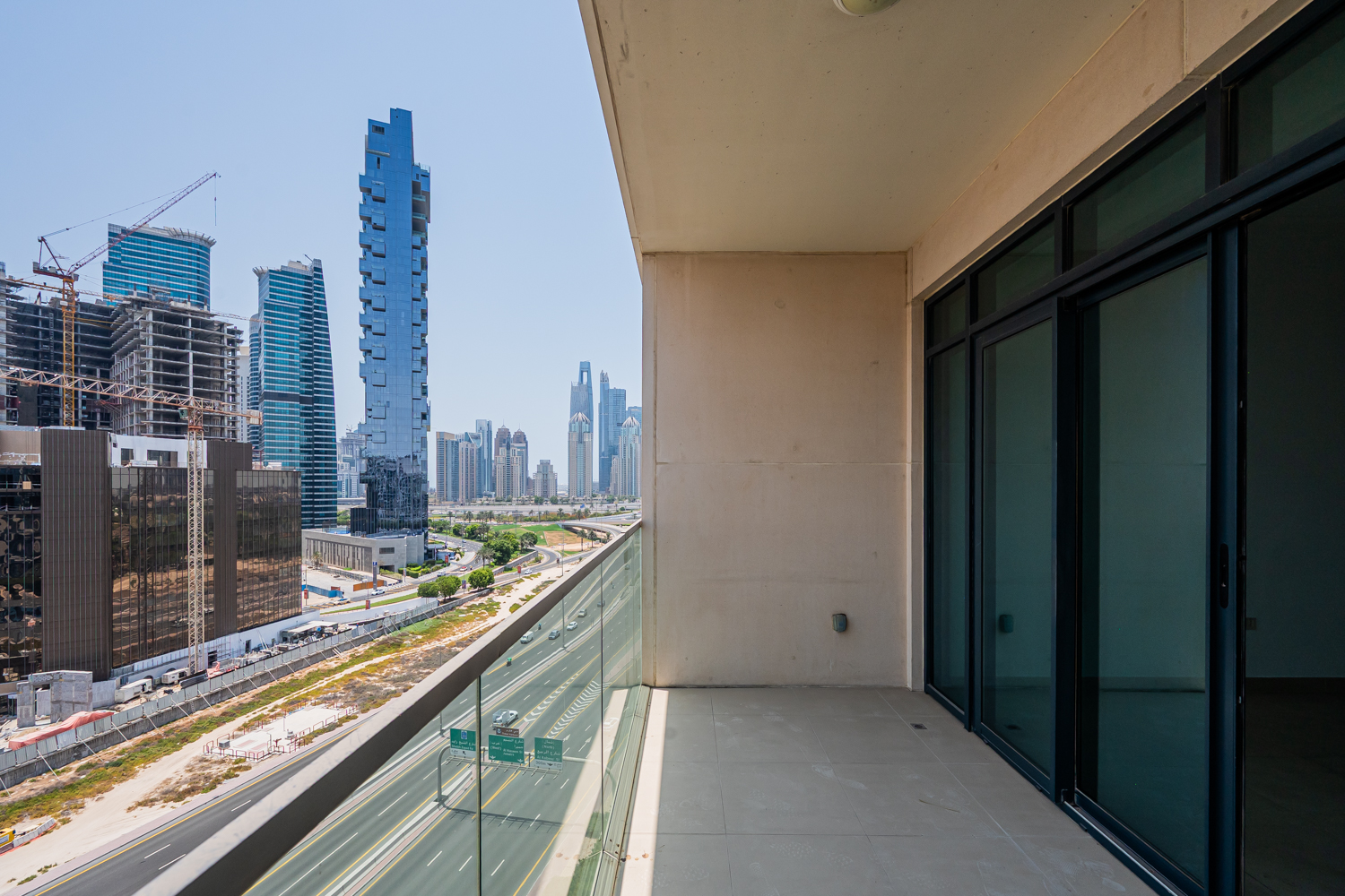 1 Bedroom Apartment in Vida Residences Creek Beach