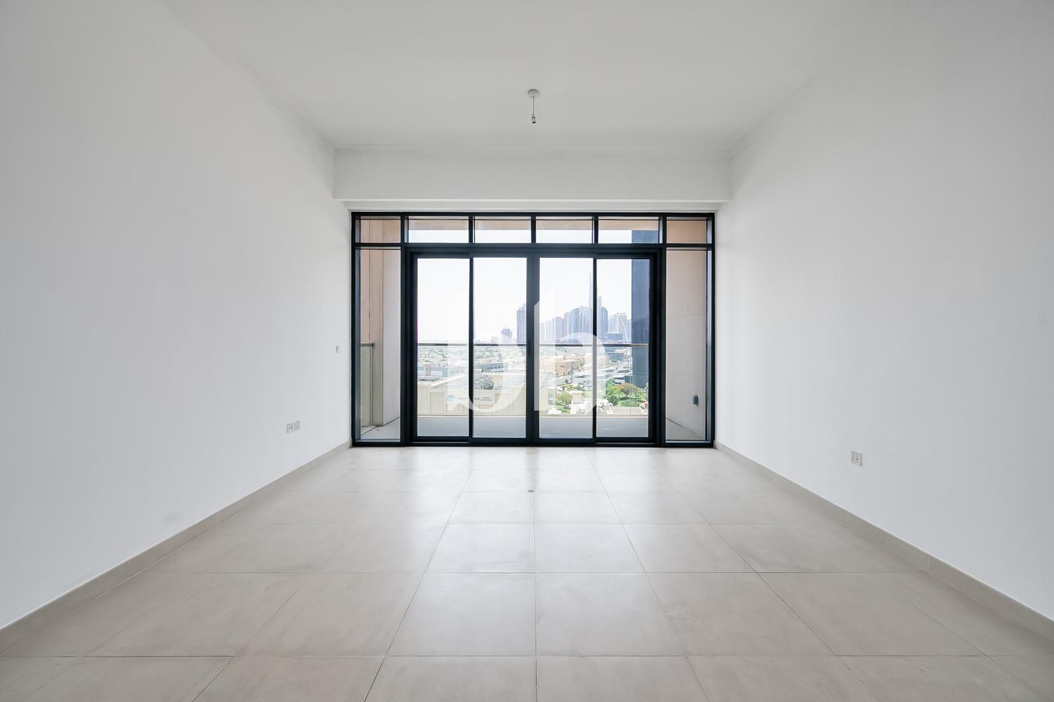 Managed | High Floor | Creek View | Unfurnished