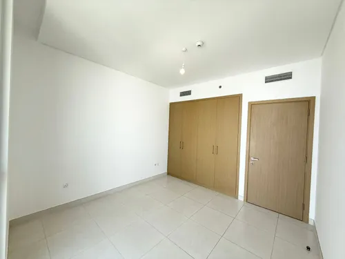 1 Bedroom Apartment in Creekside 18 A