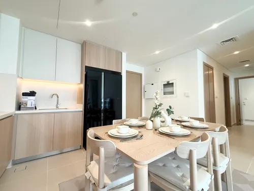 2 Bedrooms Apartment in Island Park 1