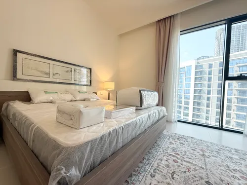 2 Bedrooms Apartment in Island Park 1