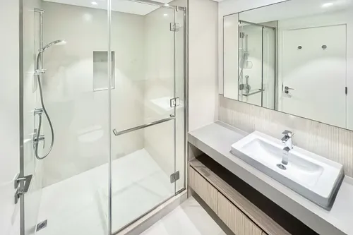 2 Bedrooms Apartment in The Grand