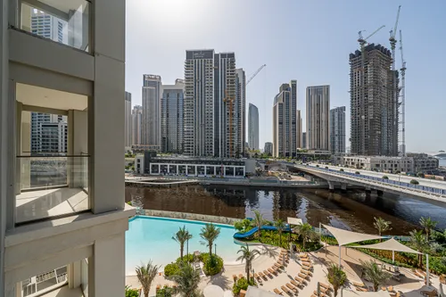 2 Bedrooms Apartment in Rosewater Building 2