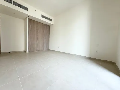 1 Bedroom Apartment in Creek Edge Tower 2