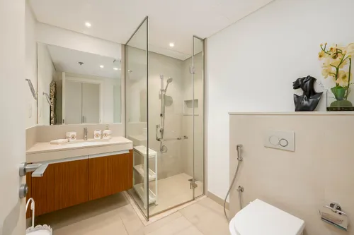 2 Bedrooms Apartment in Dubai Creek Residence Tower 3 South