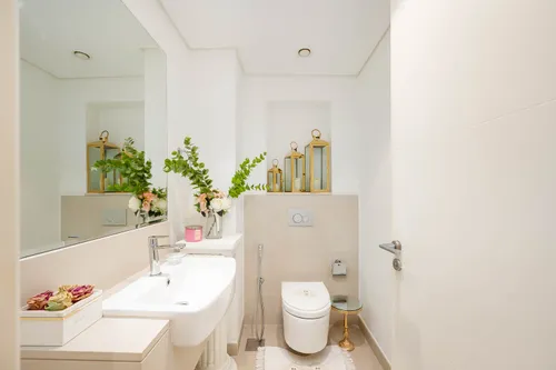 2 Bedrooms Apartment in Dubai Creek Residence Tower 3 South