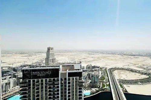 2 Bedrooms Apartment in 17 Icon Bay Building 1