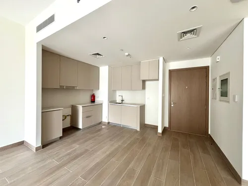 1 Bedroom Apartment in Grove at Creek Beach Building 1