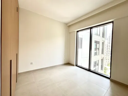 1 Bedroom Apartment in Grove at Creek Beach Building 1