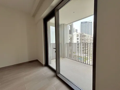 1 Bedroom Apartment in Grove at Creek Beach Building 1