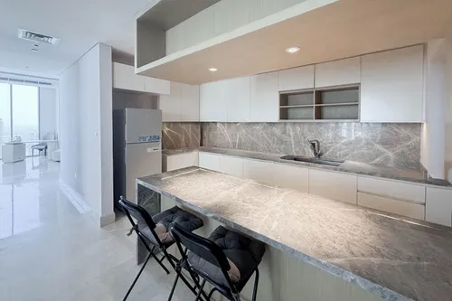 4 Bedrooms Apartment in Creek Rise Tower 2