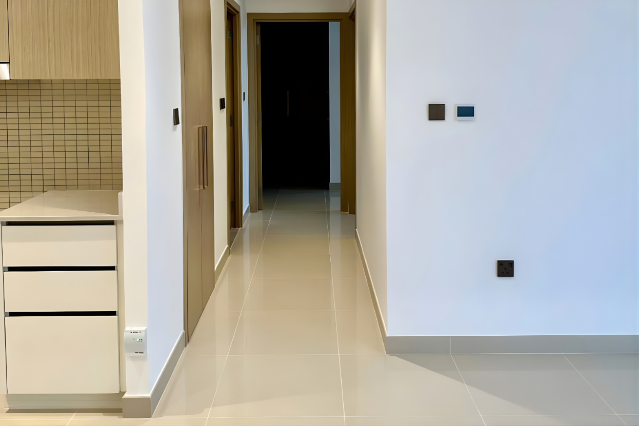 2 Bedrooms Apartment in 17 Icon Bay Building 1