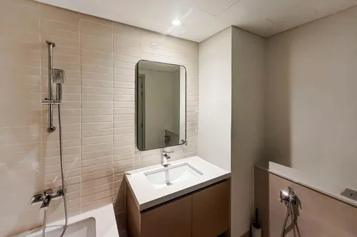 1 Bedroom Apartment in Creek Crescent